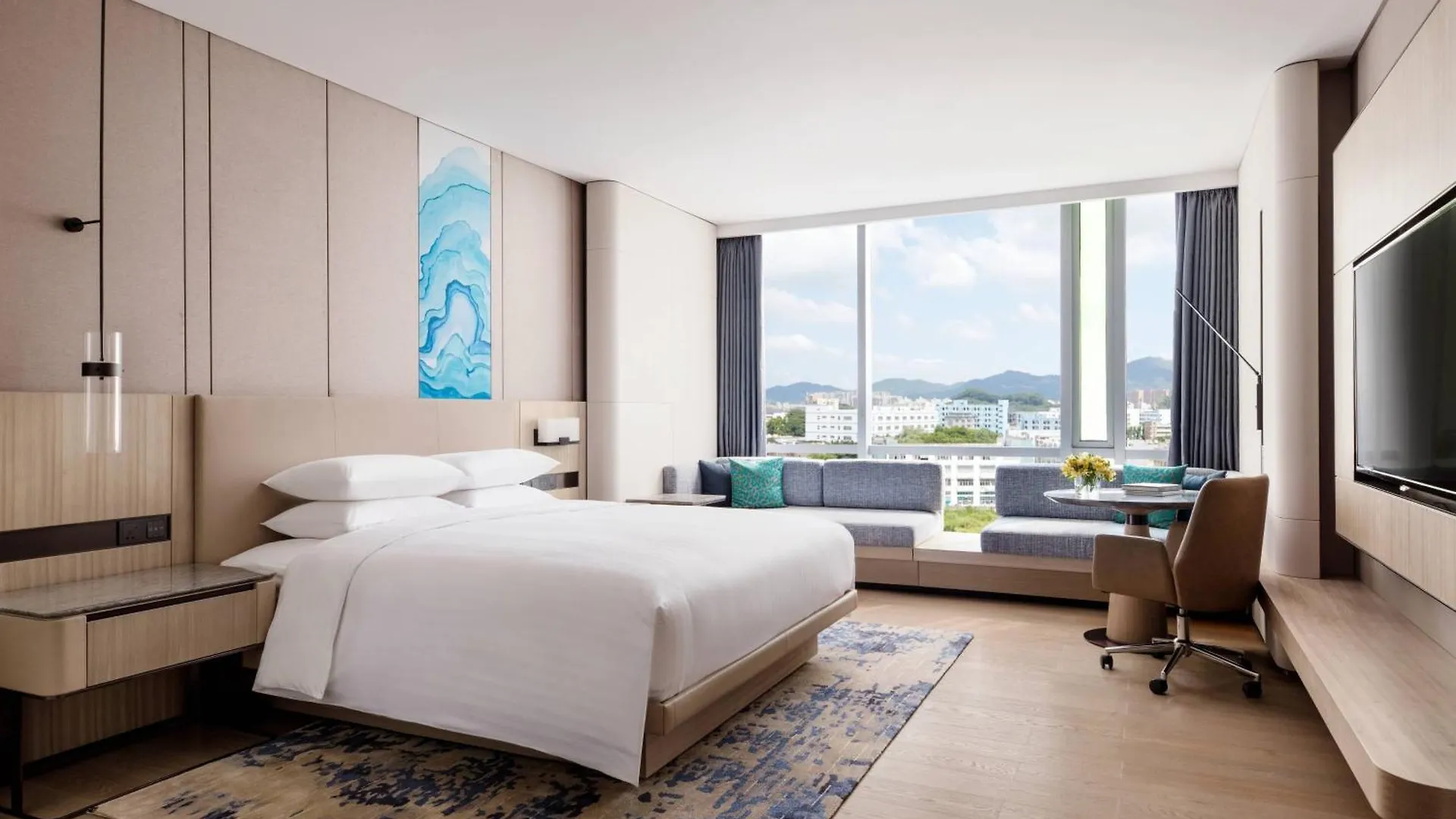 Courtyard By Marriott Shenzhen Northwest Hotel